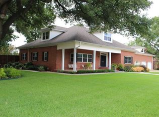 305 N Mount St, Fairfield, TX