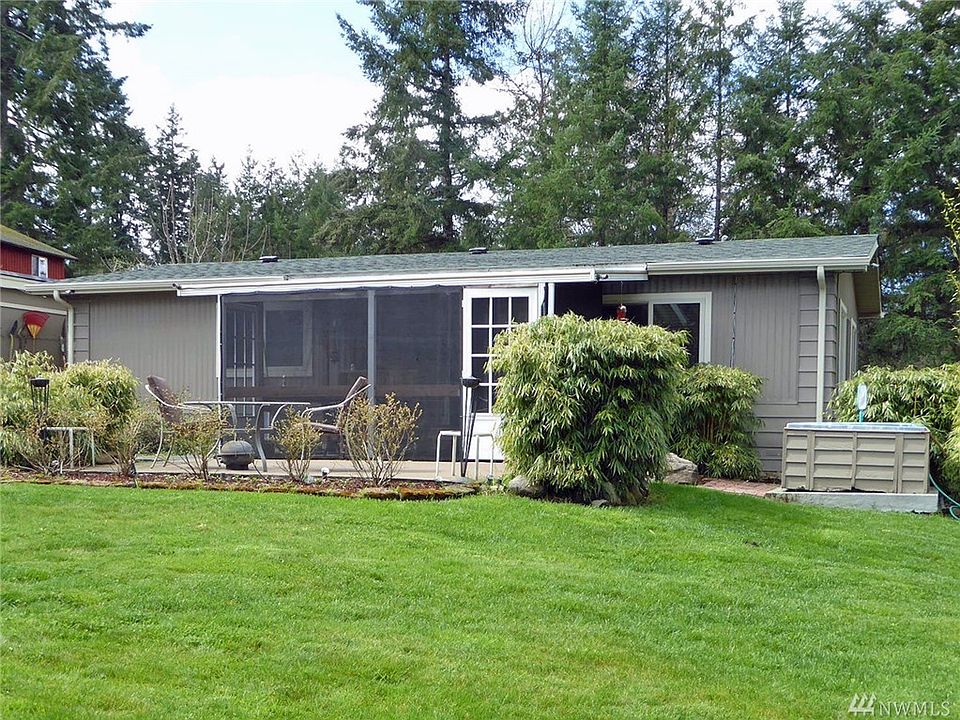 1st image of 11923 Collins St SE