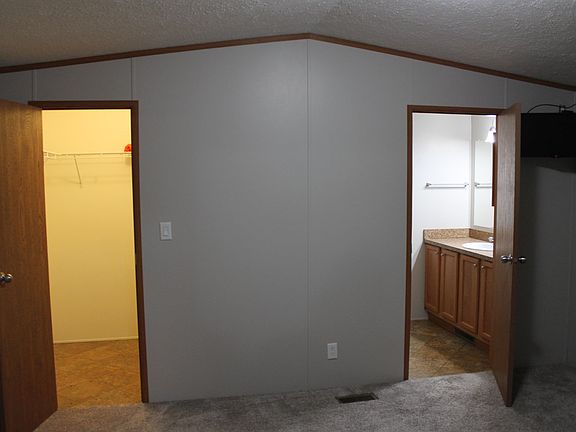 2nd image of 1761 260th Ave Lot 21