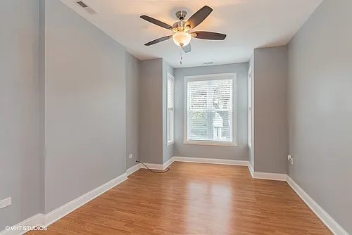 2321 N Sawyer Ave #2 Photo 1