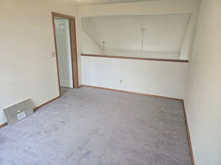 5660 Many Springs Dr — Photo 21