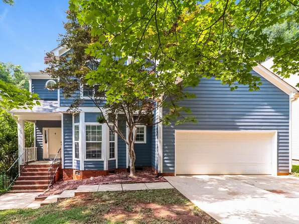 7220 Reynard Ln, Charlotte, NC 28215