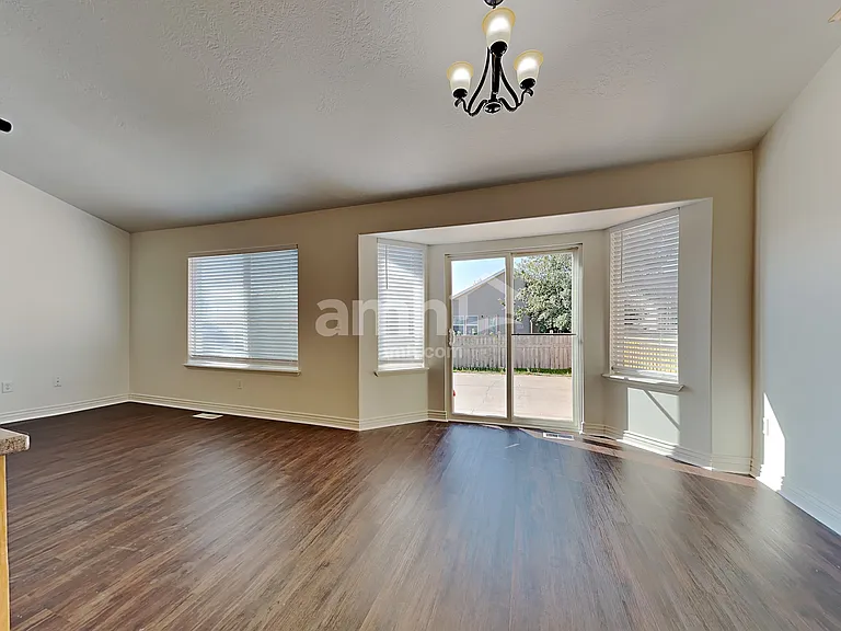 3672 E Nairn Dr — Photo 4