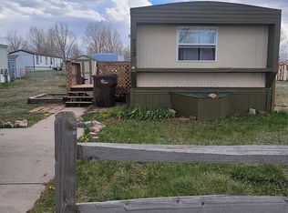 713 Dallas Rd, Cheyenne, WY 82007