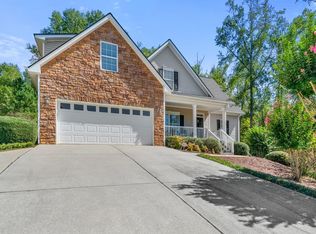 4615 Wakefield Ln, Gainesville, GA 30506
