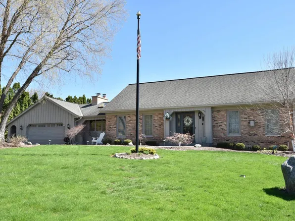 3060 San Marcos DRIVE, Brookfield, WI 53005