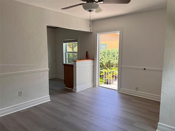 3rd image of 223 S J St APT 2