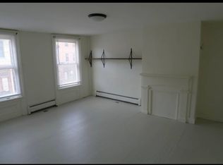 390 Main St APT 2F, Catskill, NY 12414