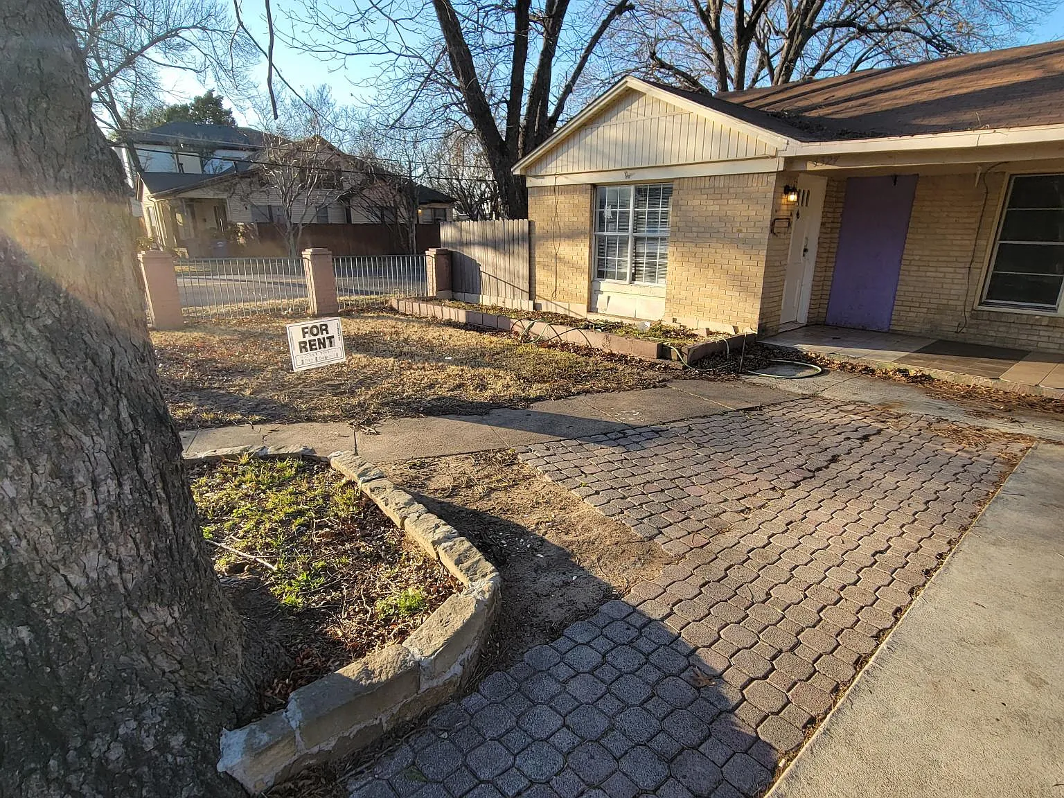 1327 Mountain Lake Rd — Photo 4