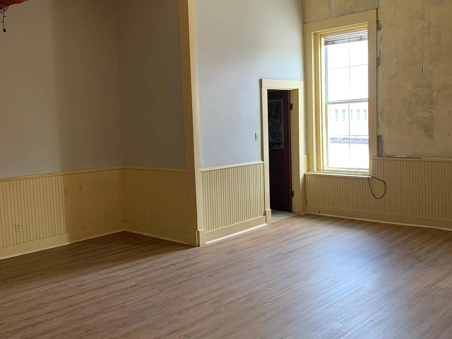 2 bed, 2000 sqft, $1,350 — Photo 4
