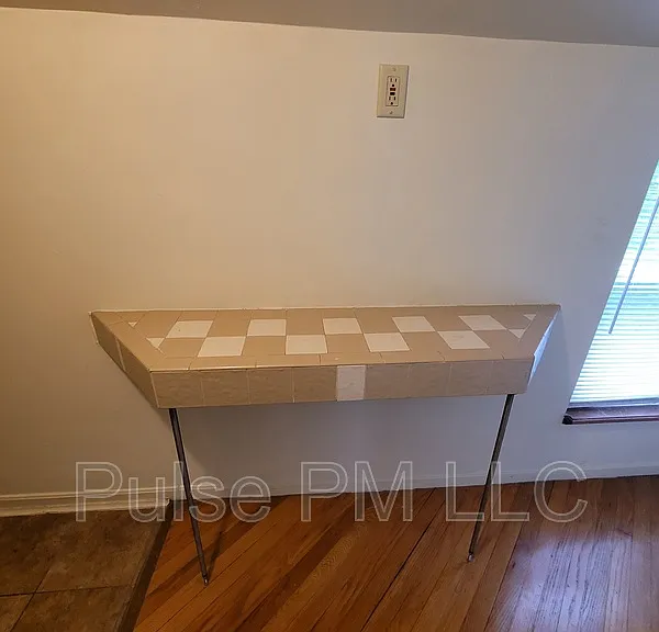 816 Montague Rd #U1 — Photo 12