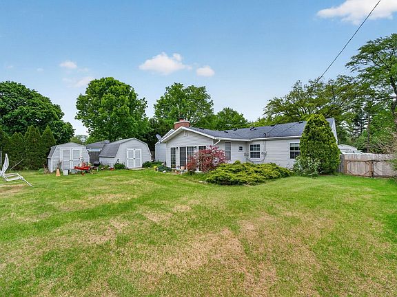 4th image of 52425 Filbert Rd