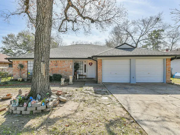 5610 Fallengate Dr, Spring, TX 77373