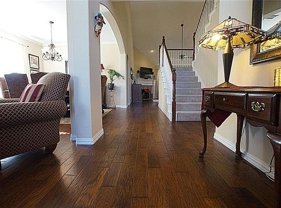 5th image of 2811 Deerhurst Dr