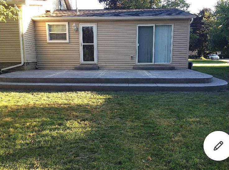 1st image of 864 Wehrle Dr