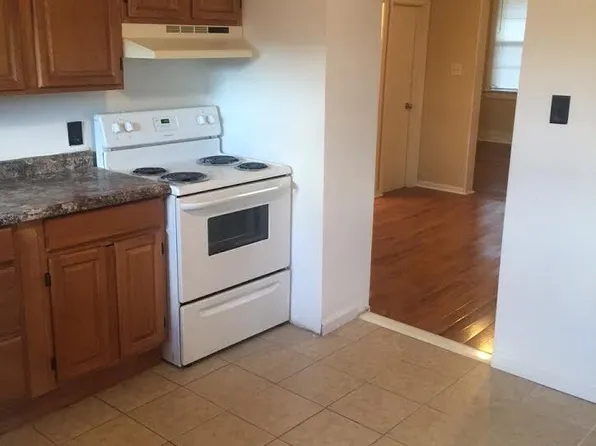 1120 Cedar Ave APT 1, Scranton, PA 18505
