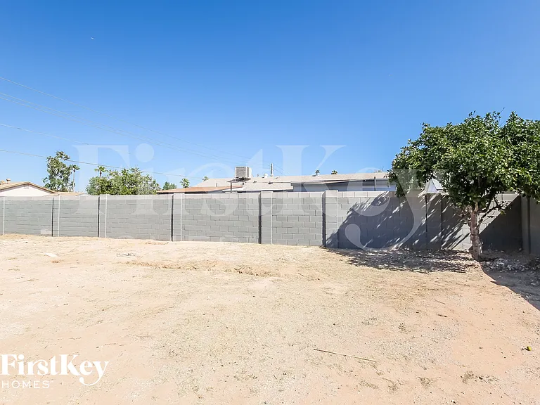 14049 N 37th Way — Photo 14