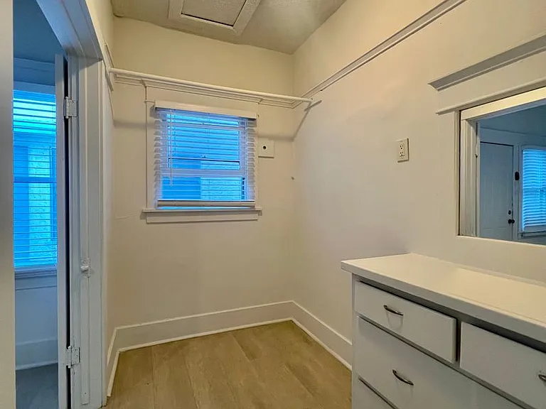 468 Gaviota Ave (Octagon) — Photo 4