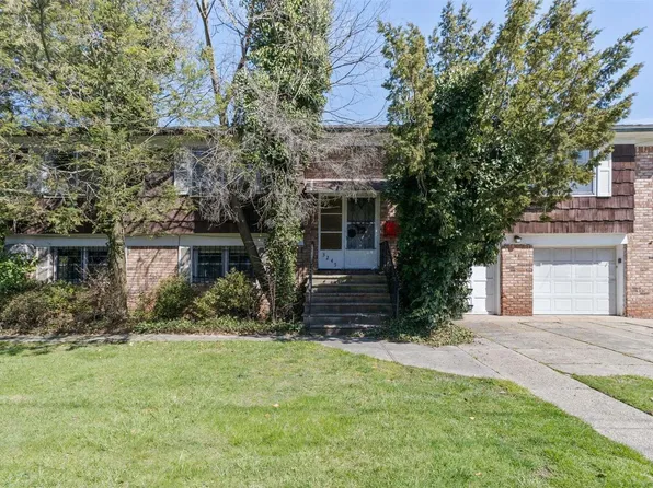 32-45 Bell Boulevard, Bayside, NY 11361