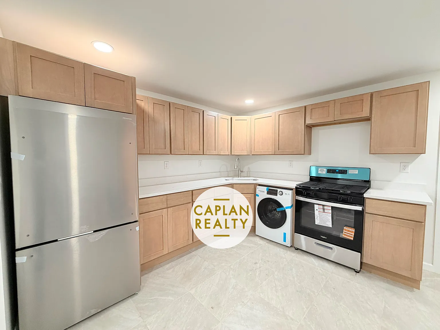 2 bed, 1000 sqft, $1,895 — Photo 2
