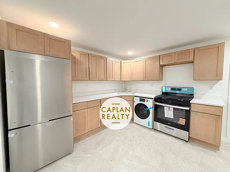 250 Fountain St #1 — Photo 2