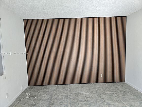 3rd image of 2120 Sherwood Forest Blvd APT 30