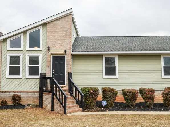 8023 Kittrell Ln, Ooltewah, TN 37363