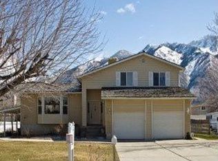 11069 S Mary Dr, Sandy, UT 84092