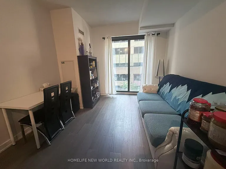 25 Richmond St E #320 — Photo 12