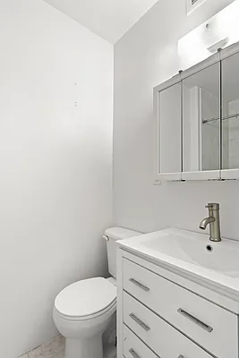 Rented by Blip LLC | media 20