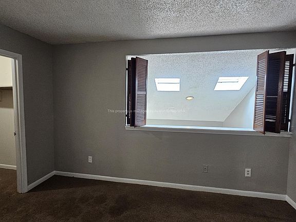 3rd image of 10724 Alden Rd APT 1