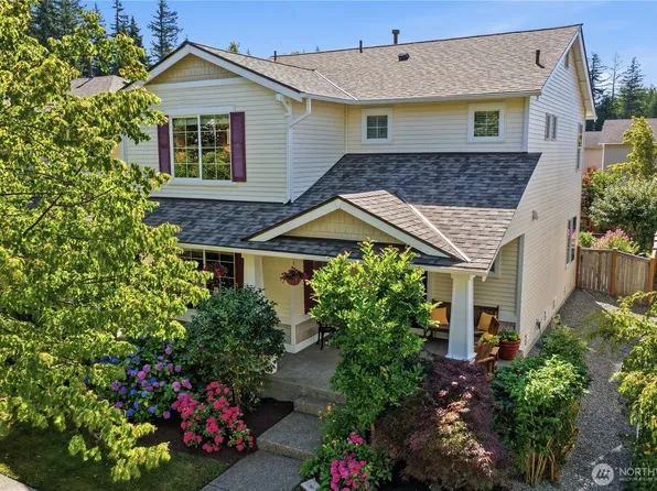 7021 Carmichael Avenue SE, Snoqualmie, WA 98065