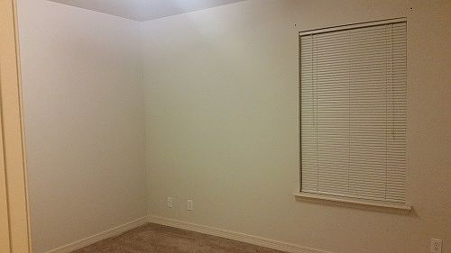 2nd image of 1222 W Jackson Cir