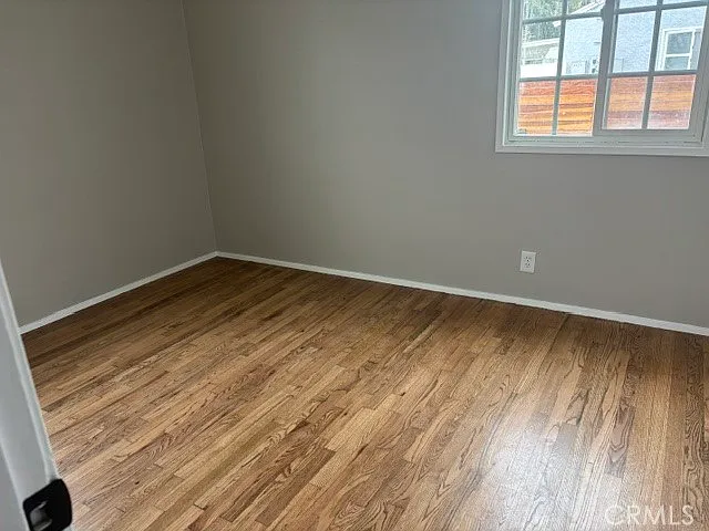 8432 Barnsley Ave — Photo 8