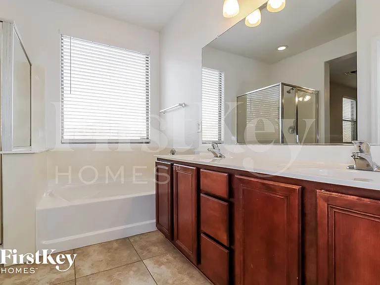 23781 W Hammond Ln — Photo 10
