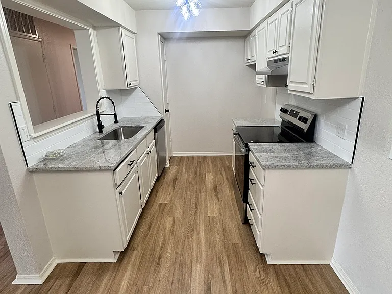 14425 N Pennsylvania Ave #20B — Photo 5