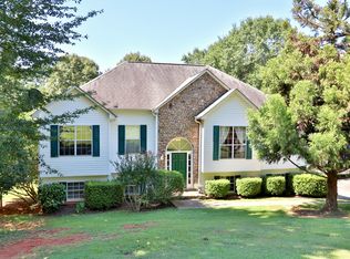 5280 Ozora Church Rd, Loganville, GA 30052