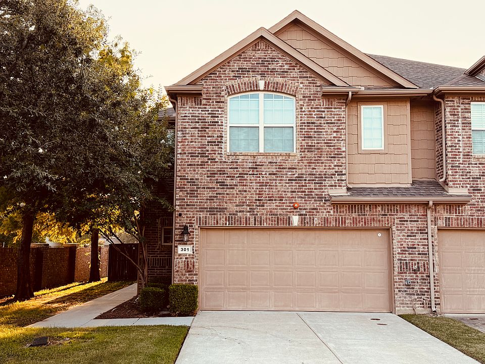 1st image of 301 Barrington Ln