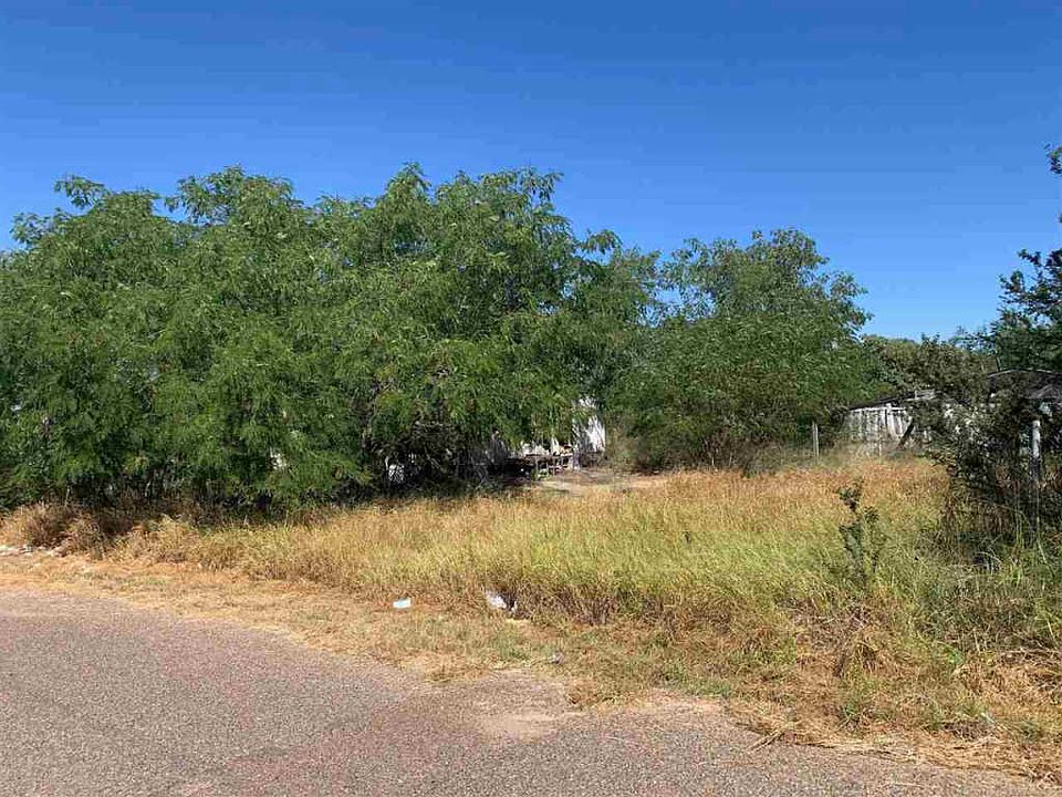 1st image of 1804 Siesta Ln