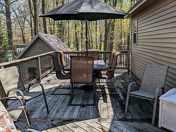 2nd image of 2038 Howard Point Dr