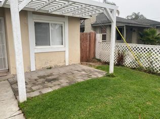 2302 Florida St APT A, Huntingtn Bch, CA 92648