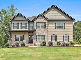 150 Charleston Dr, Senoia, GA 30276