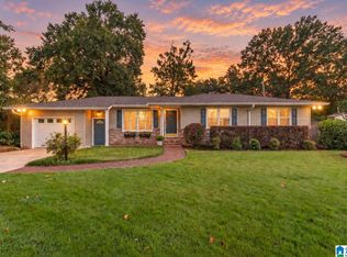 1305 Larry Ln, Birmingham, AL 35213