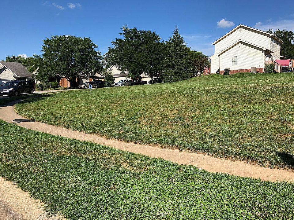 1st image of 297 Williamsburg Ln #299