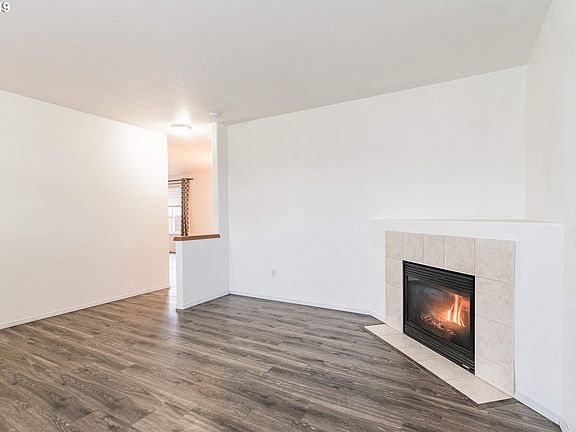 2nd image of 10511 NE 112th Pl