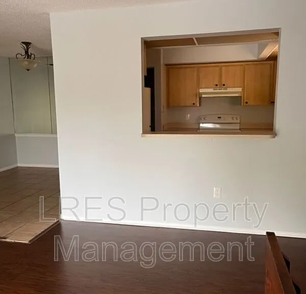 4564 Pheasant Run Dr — Photo 25