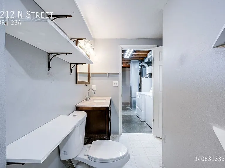 1212 N St — Photo 22
