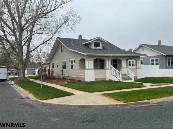2202 Avenue F, Scottsbluff, NE 69361
