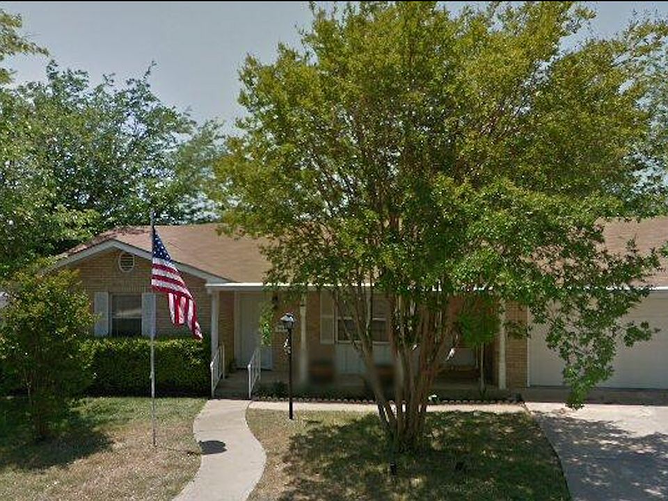 1st image of 2404 N 4th St