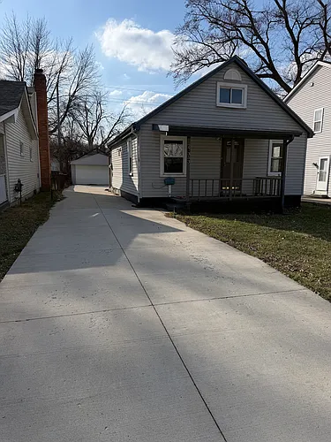 27353 Park Ct Photo 1